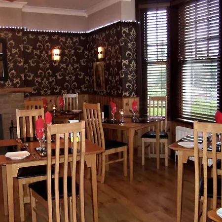 Grosvenor 3*