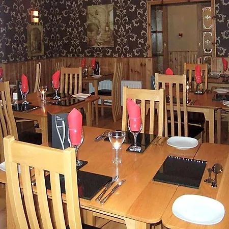 Grosvenor Hotel 3*